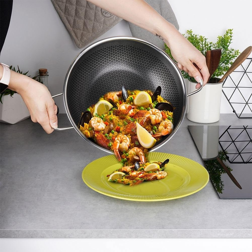 24CM Non-Stick Honeycomb Pan - Perfect Cooking Companion