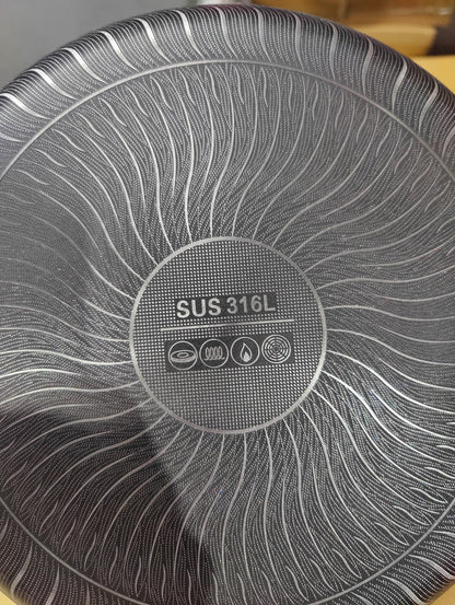 Laser Crafted 13-Inch Honeycomb Pan