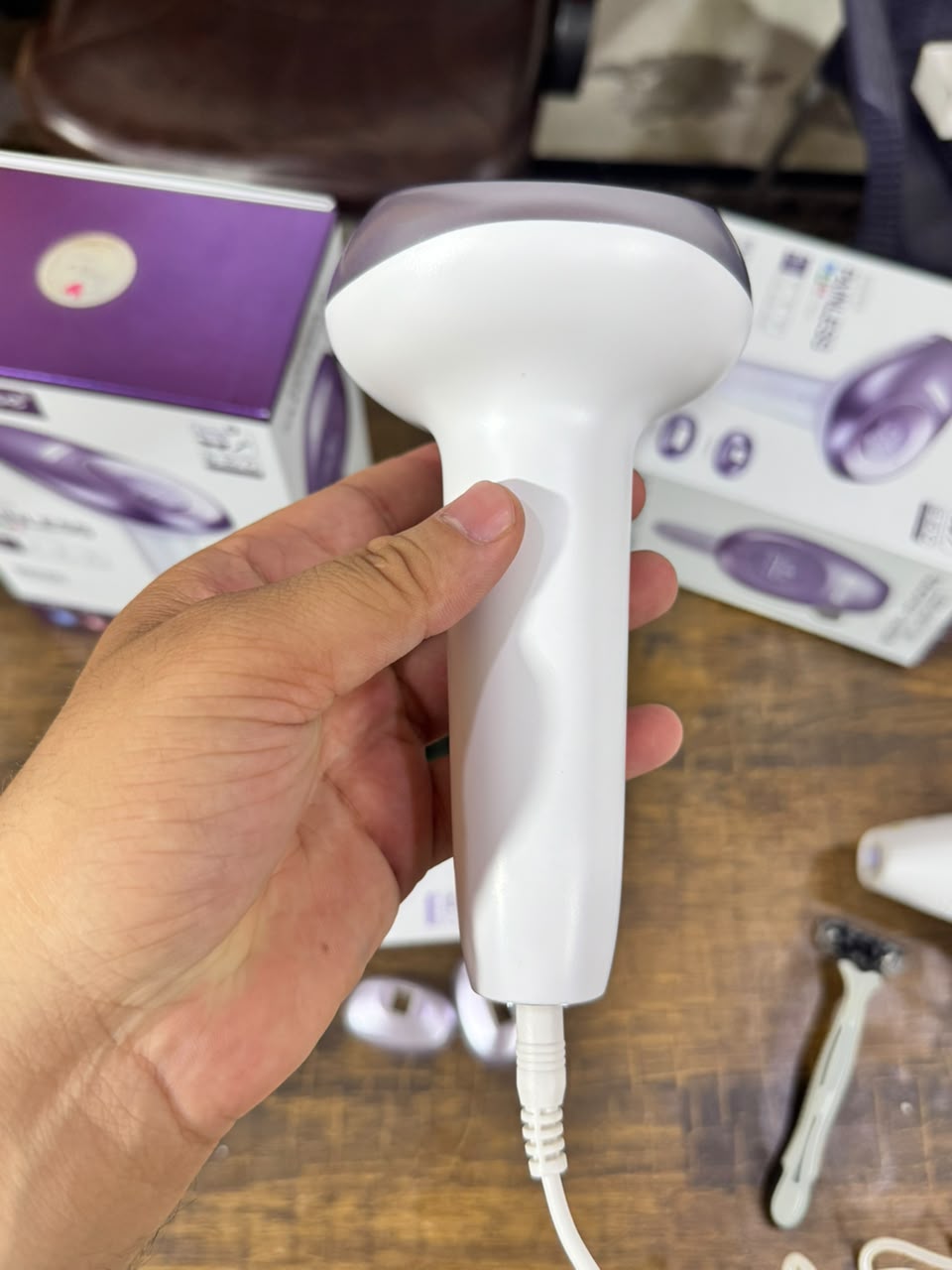 Babyverse Professional IPL Hair Removal Device - extra view 3