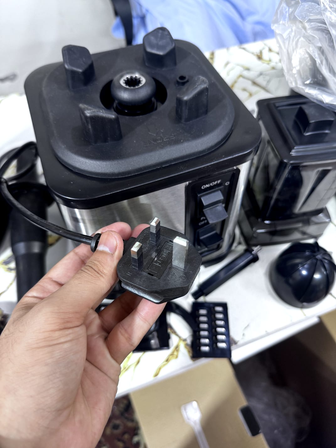 Bardefu 8 in 1 Multi-Function Blender 9500W - in use
