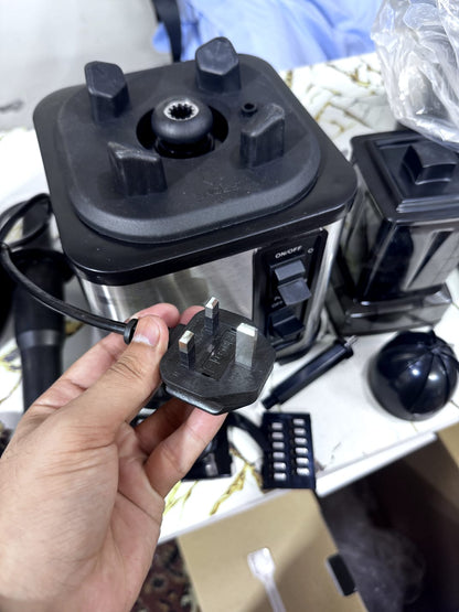 Bardefu 8 in 1 Multi-Function Blender 9500W - in use