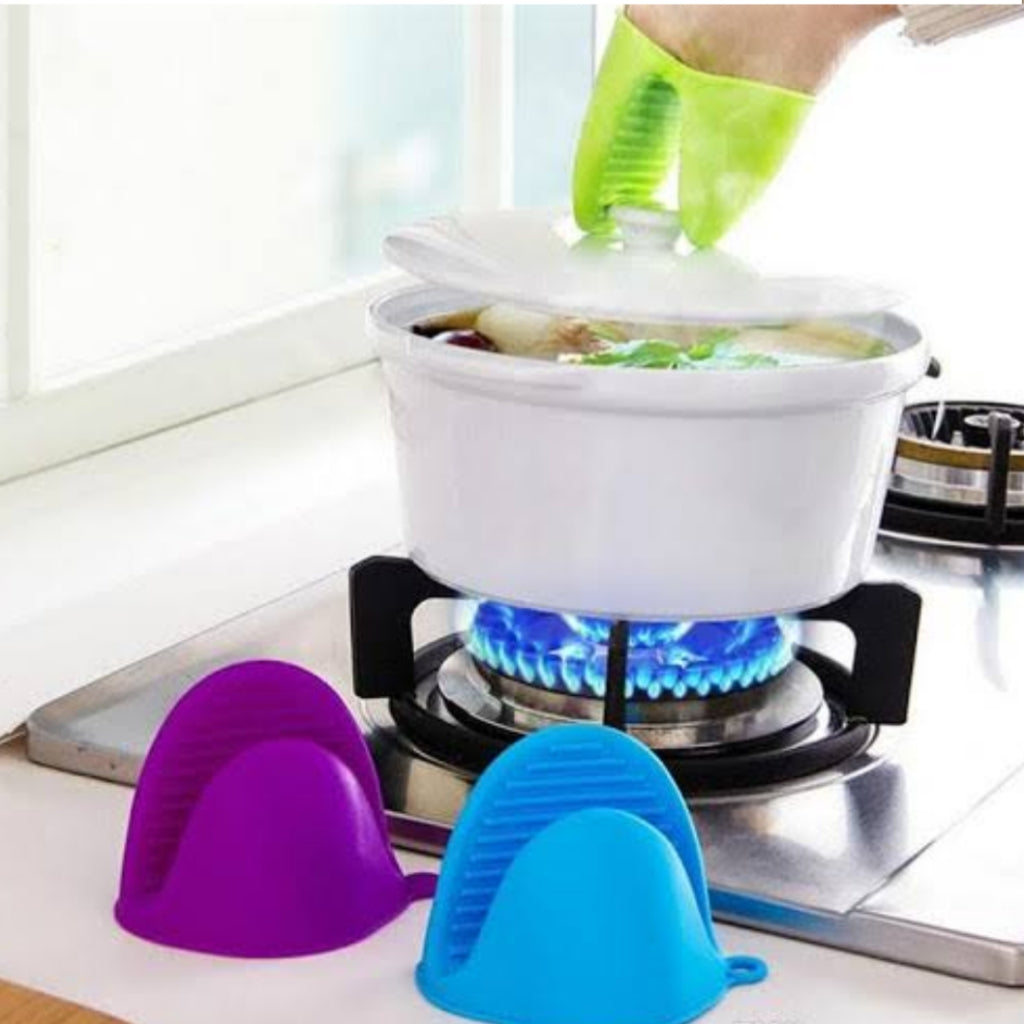 Heat Resistant Silicone Pot Holder Pair - side view