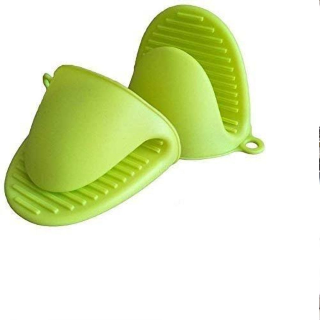 Heat Resistant Silicone Pot Holder Pair - close up