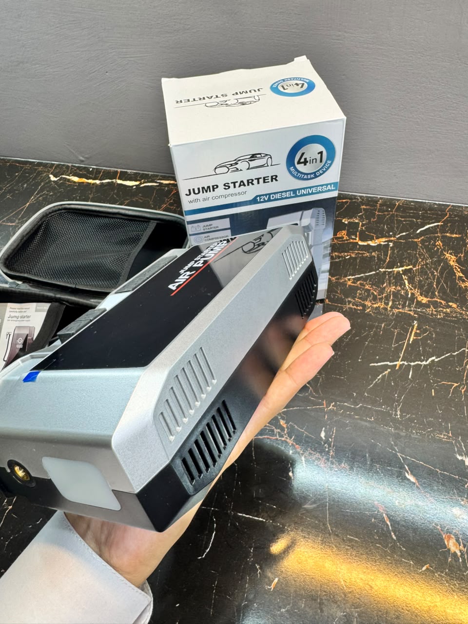 Jump Starter 4-in-1 with Air Compressor 12V - extra view 8