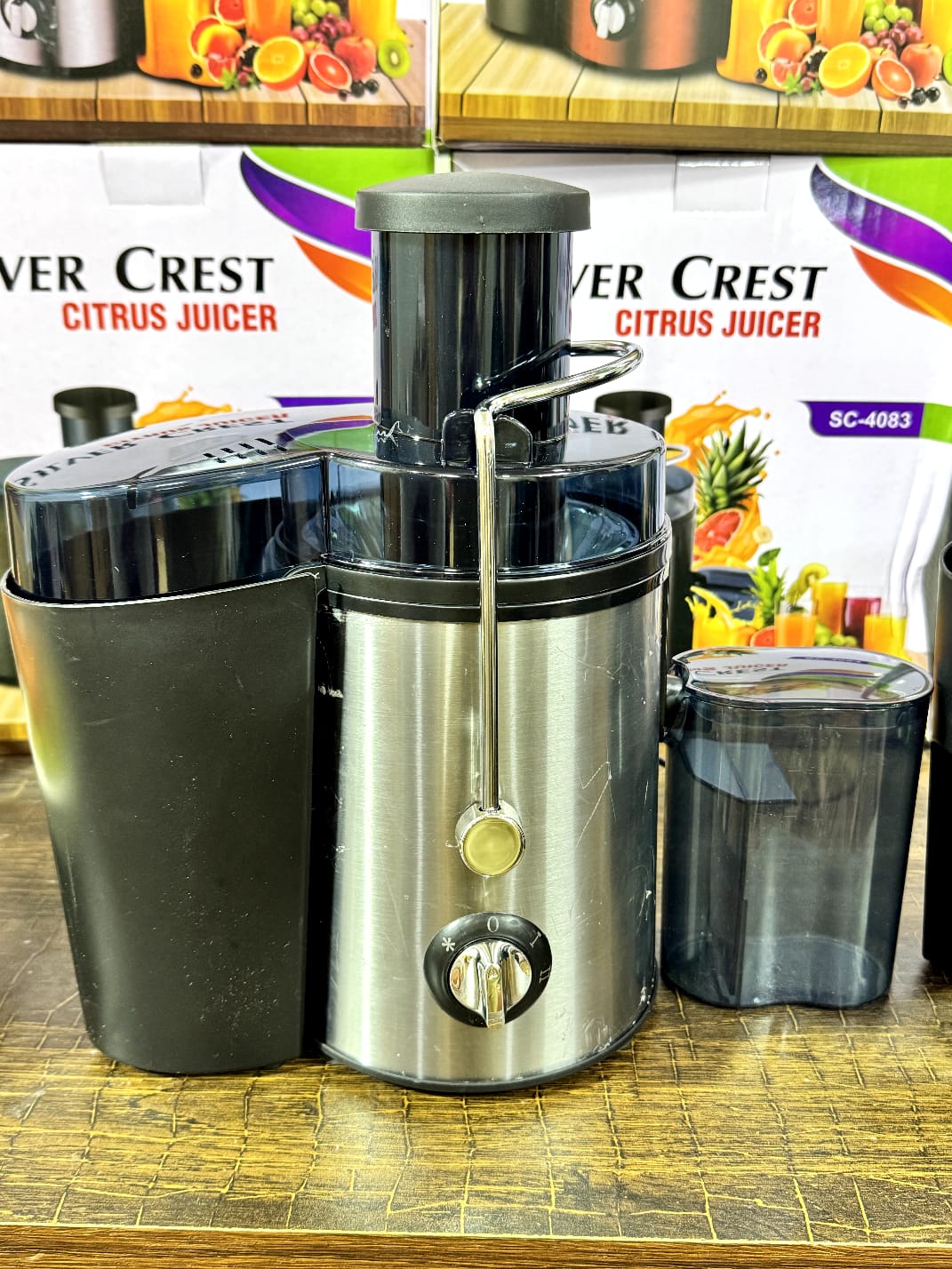 Silver Crest SC-4083 Electric Juicer Machine - front view